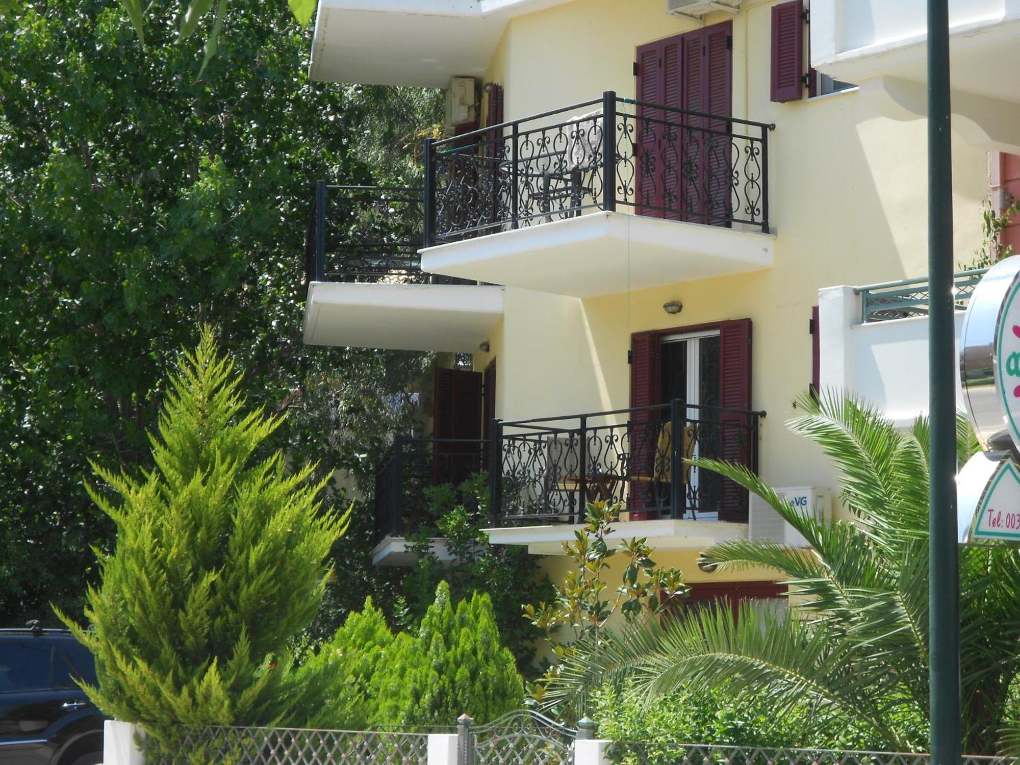 Argo Apartments Vasilikí Exterior photo